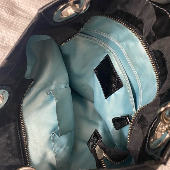 Black Coach tote bag - Picture 3 of 4